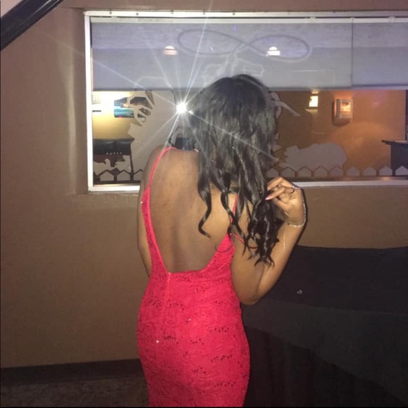 Red floor length prom dress - Picture 2 of 3